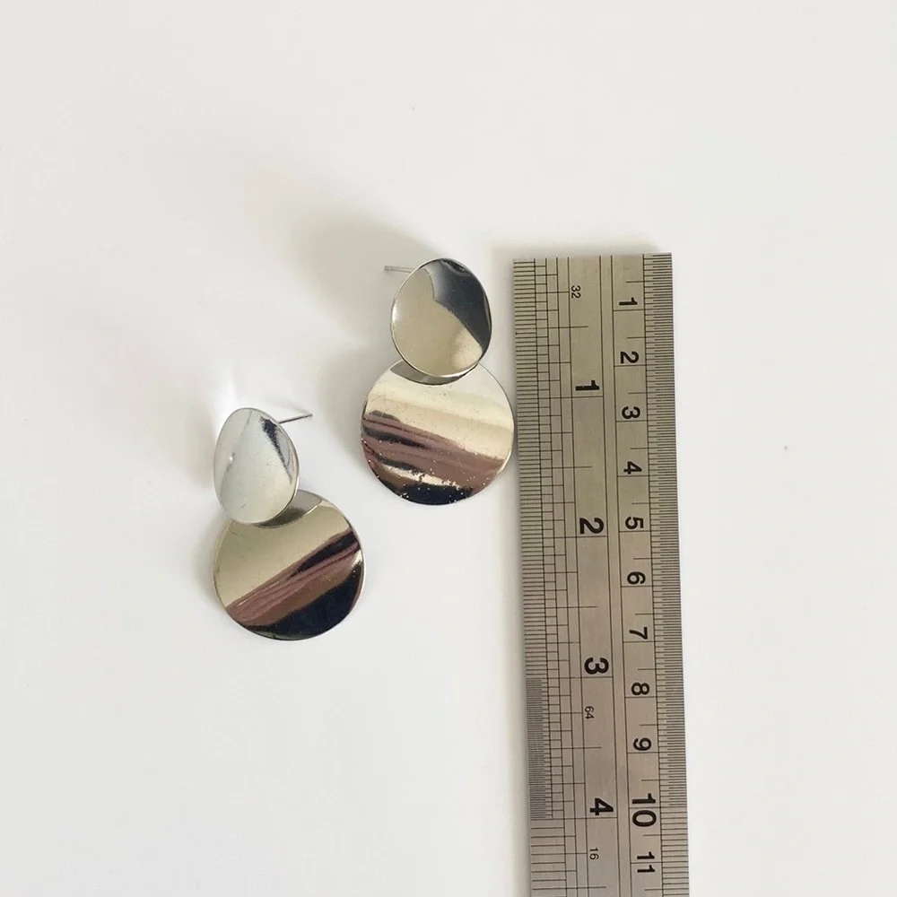 Silvia Statement Earrings (silver color)